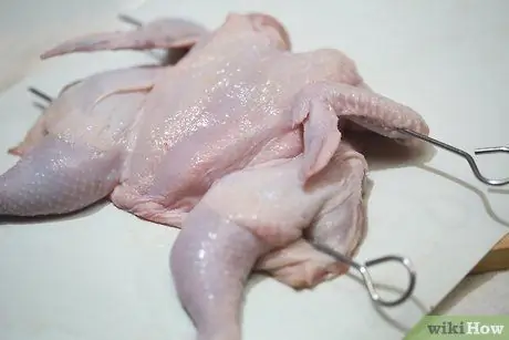 Свернуть курицу Шаг 13