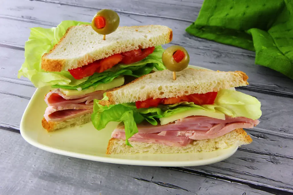 Как сделать бутерброд, вдохновленный Team Fortress 2:10 шагов