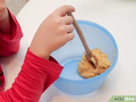 Выпекайте файлы cookie вместе с ребенком Шаг 10