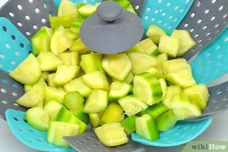 Приготовить пюре из кабачков Шаг 7