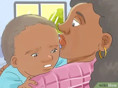 Дайте гевискон младенцу Шаг 2