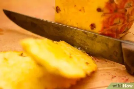 Очистить ананас Шаг 8