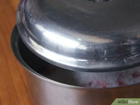 Приготовить терпкий вишневый сок, шаг 2