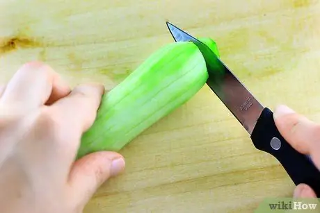 Приготовить огуречный сок, шаг 2