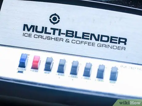 Приготовить клубничный сок, шаг 2