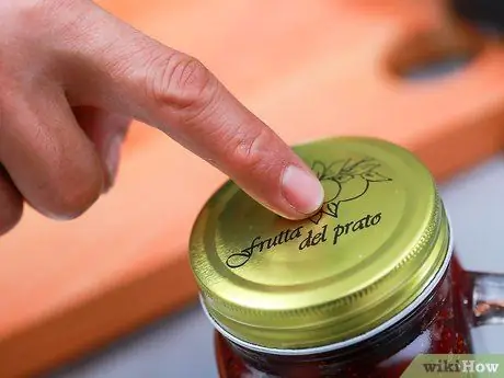 Приготовить простой и свежий клубничный джем Шаг 14