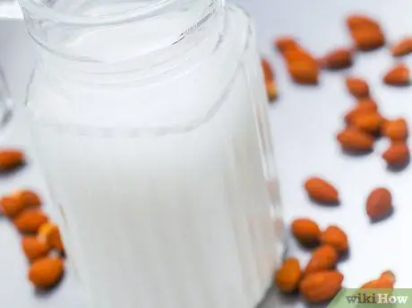 Сделайте миндальное молоко лучше на вкус, шаг 1