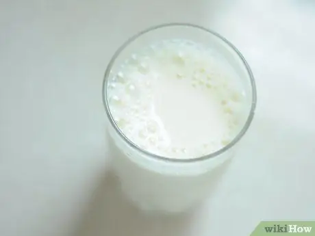 Пейте молоко для улучшения здоровья Шаг 1