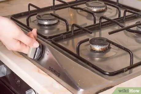 Используйте пищевые дрожжи для супов Шаг 2