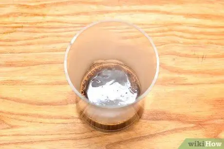 Сделайте традиционный греческий фраппе Шаг 3