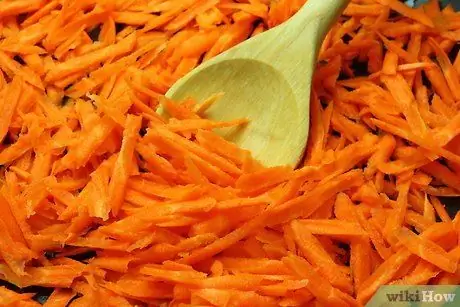 Приготовить морковную халву с джаггери Шаг 3