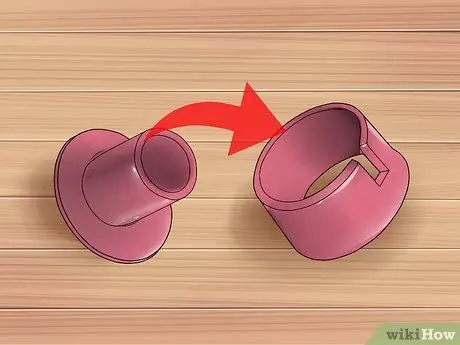 Откройте и выпейте бутылку Ramune Pop Шаг 3