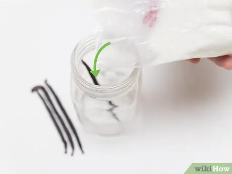 Используйте стручки ванили. Шаг 7