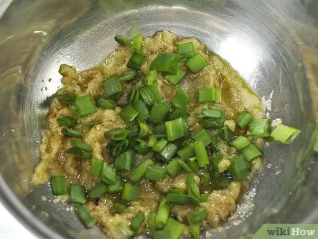 Приготовить зелень одуванчика, шаг 10