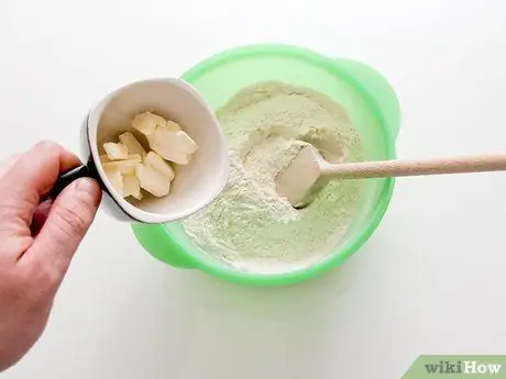 Приготовить сырные булочки, шаг 3