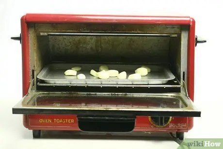 Консервировать свежий чеснок Шаг 6