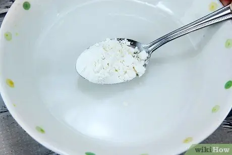 Загустение жидкости с кукурузным крахмалом Шаг 1