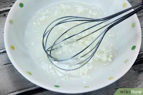 Загущение жидкости с кукурузным крахмалом Шаг 2