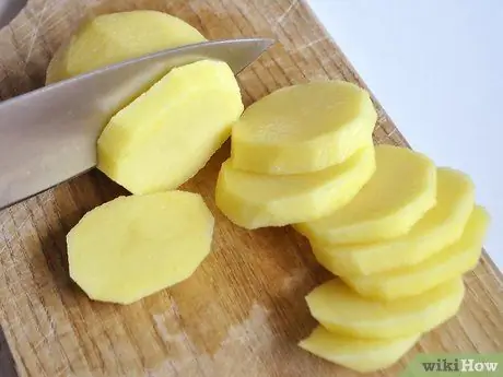 Приготовьте запекание из фенхеля, брокколи и картофеля, шаг 2