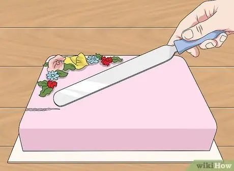 Вырезать листовой торт Шаг 4