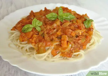 Приготовить томатный соус шаг 13