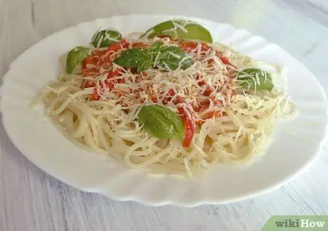 Приготовить томатный соус шаг 16