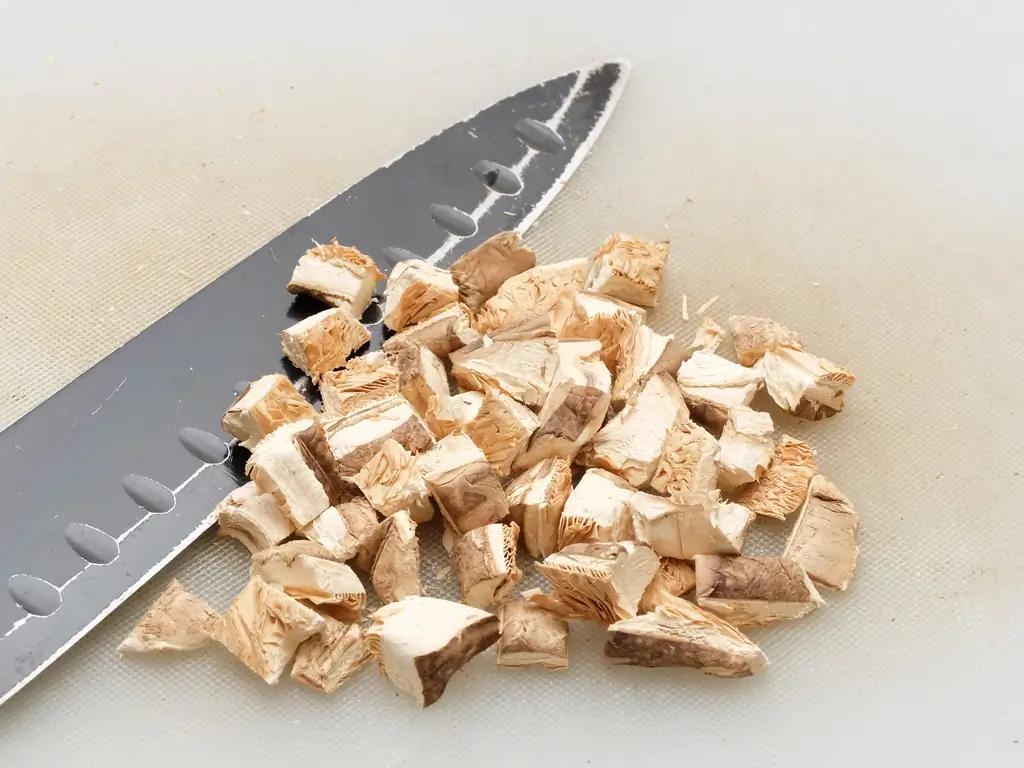 Как нарезать грибы: 12 шагов (с иллюстрациями)