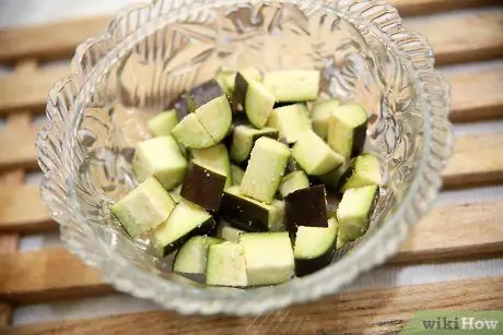 Баклажан с солью Шаг 3