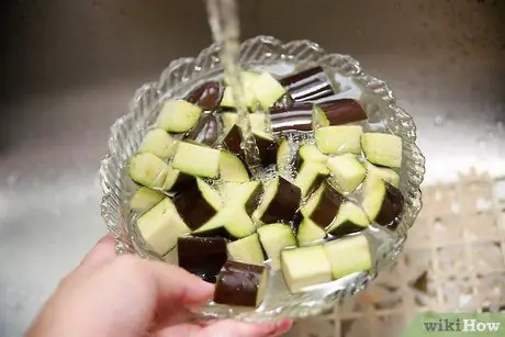 Баклажан с солью Шаг 4