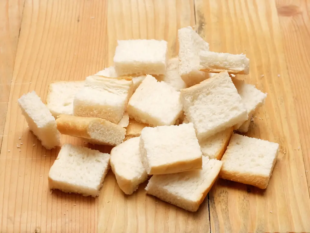 3 способа приготовления хлеба кубиками