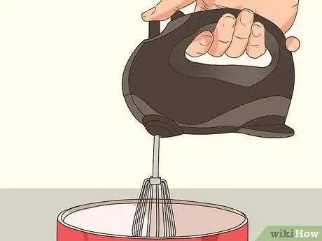 Измельчите курицу в настольном миксере Шаг 11