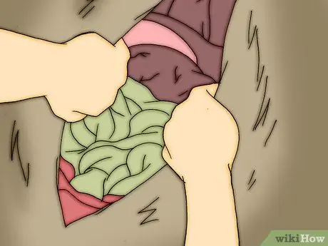 Снимите шкуру с мертвого животного Шаг 8