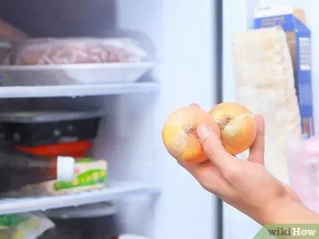 Очистить лук Шаг 8