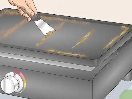 Приправить сковороду шаг 8