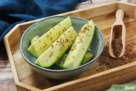 Приправить кабачки Шаг 2