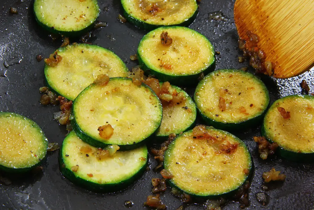 3 способа приправить кабачки