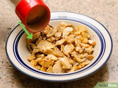 Приготовить чесночные грибы шаг 9