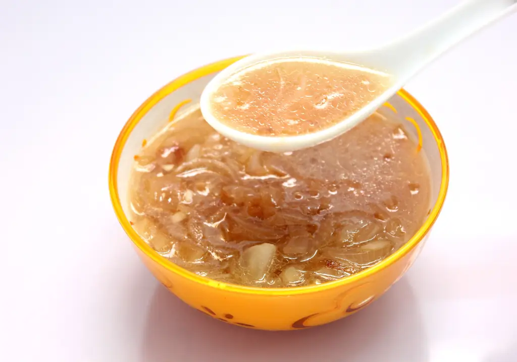 Как приготовить простой луковый суп: 11 шагов (с иллюстрациями)