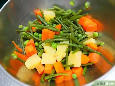 Приготовить русский салат шаг 13