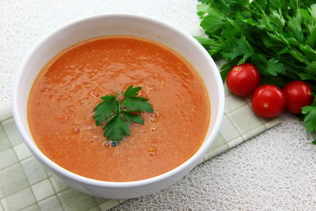 Как приготовить имбирно-чесночный суп: 7 шагов (с иллюстрациями)