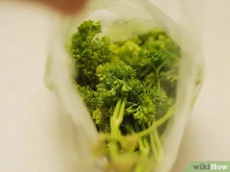 Приготовить петрушку Шаг 2