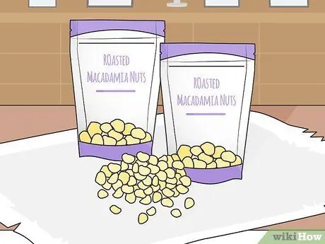 Съешьте орехи макадамия, шаг 3