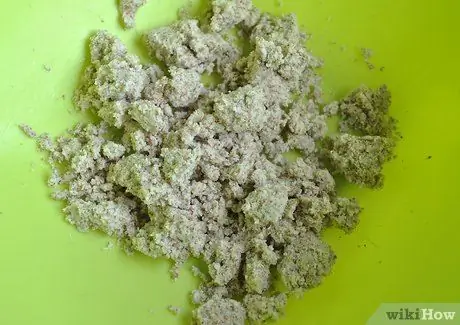 Приготовить крекеры из миндальной мякоти, шаг 2