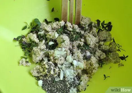 Приготовить крекеры из миндальной мякоти Шаг 3