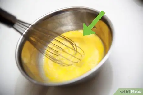 Улучшите смесь для торта в коробке Шаг 9