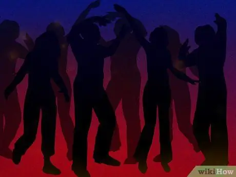 Проведите бюджетную вечеринку на открытом воздухе Шаг 14