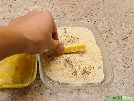 Приготовьте запеченные палочки из моцареллы, шаг 4, пункт 1