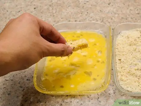 Приготовьте запеченные палочки из моцареллы, шаг 4, пункт 2