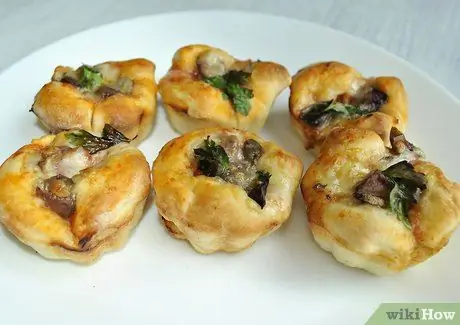 Приготовьте кусочки пиццы, шаг 4