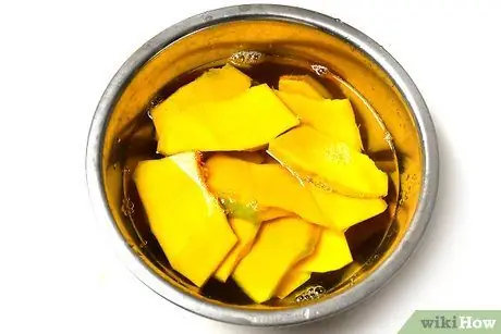 Приготовить чипсы из мускатной тыквы Шаг 3